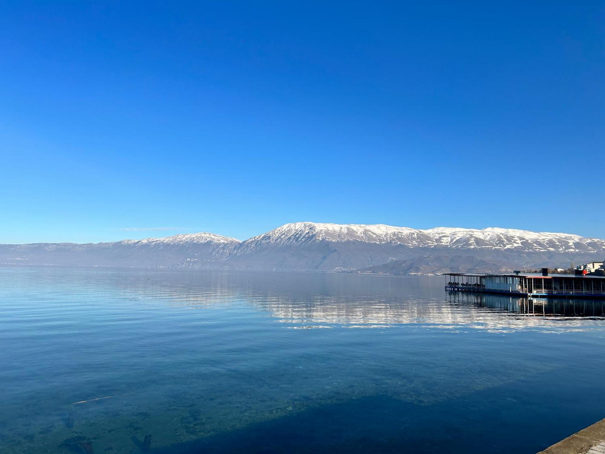 Lake Ohrid Guesthouse "Villa Valentina" Поградец Екстер'єр фото